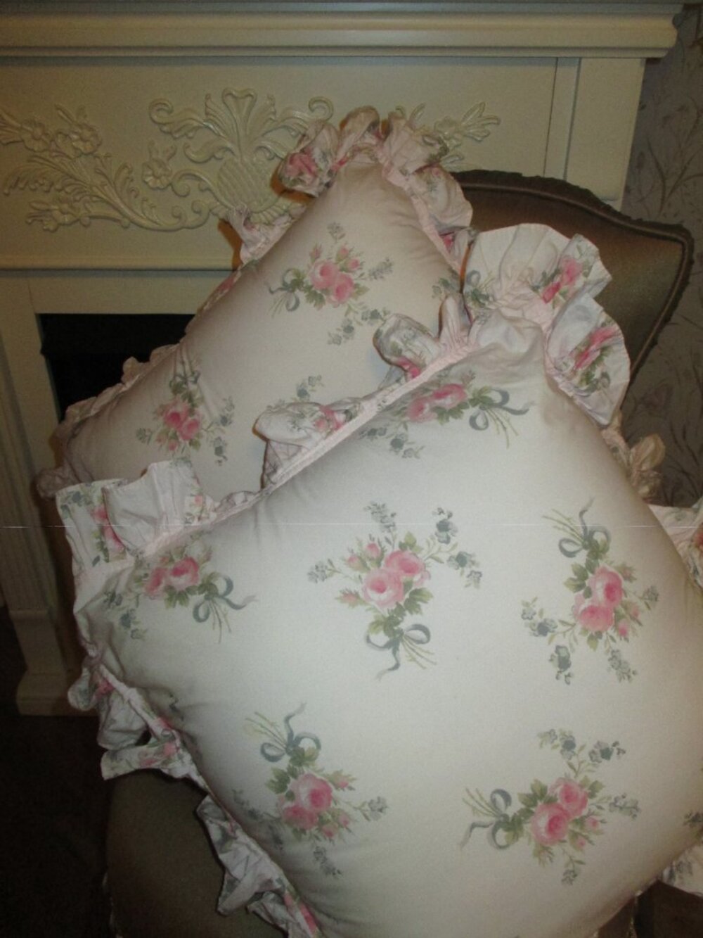 Shabby Chic Floral Deco Pillows - Picture 5 of 5